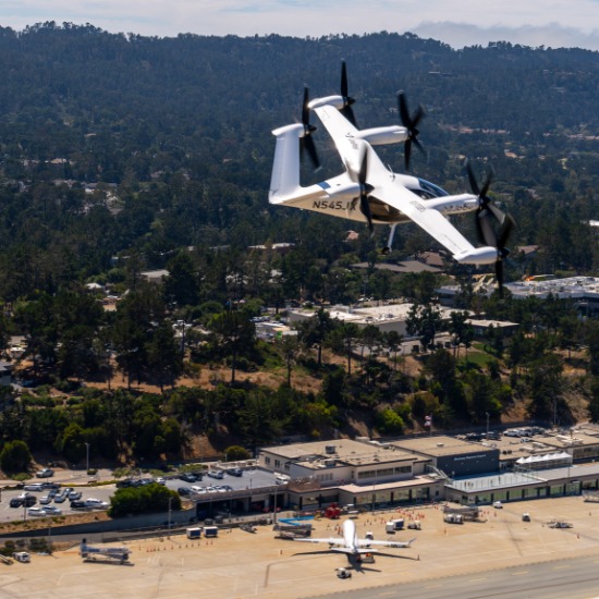 Joby Aviation’s First Piloted Air Taxi Flight Between Public Airports: A Step Toward Everyday eVTOL Travel