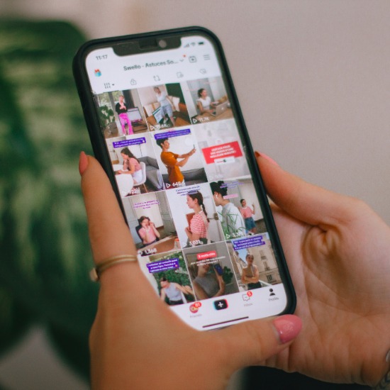 Global commerce shifts as East–West models converge across AI, retail media and social shopping