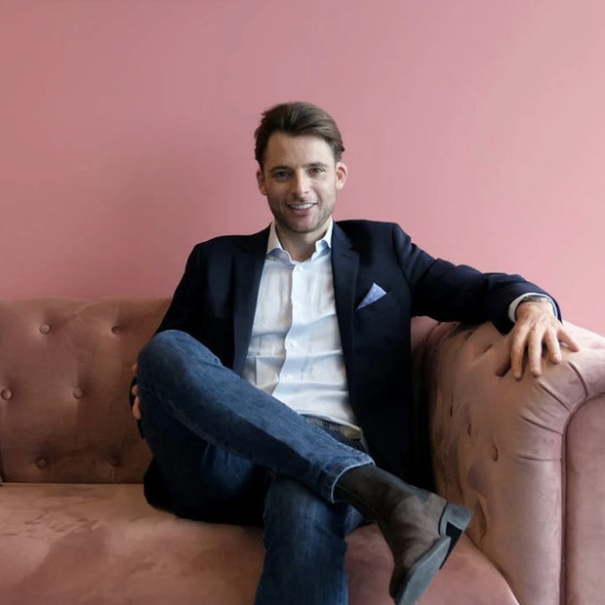 Bird.com opens its communications network to AI agents