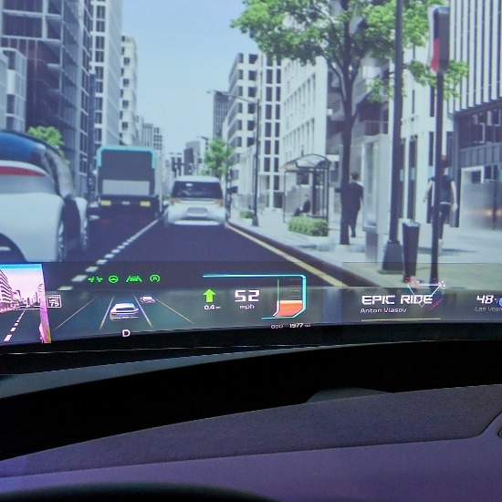 Holographic windscreen displays move closer to mass production