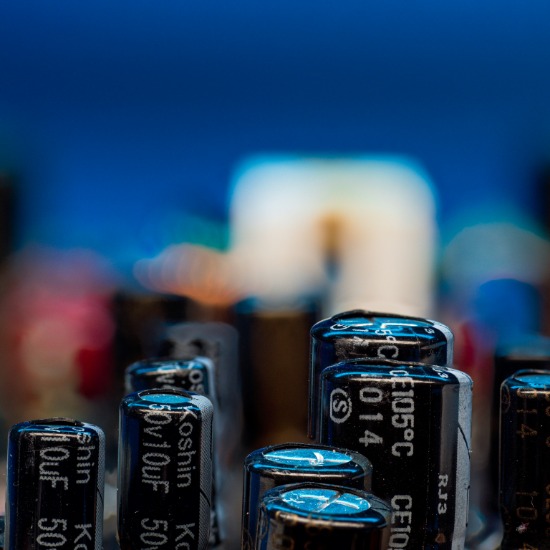 AI data centres turn to supercapacitors to manage power swings